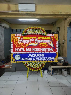 Papan Bunga di Pancoran