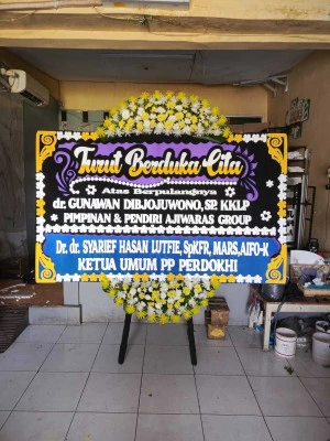 Papan Bunga di Pancoran